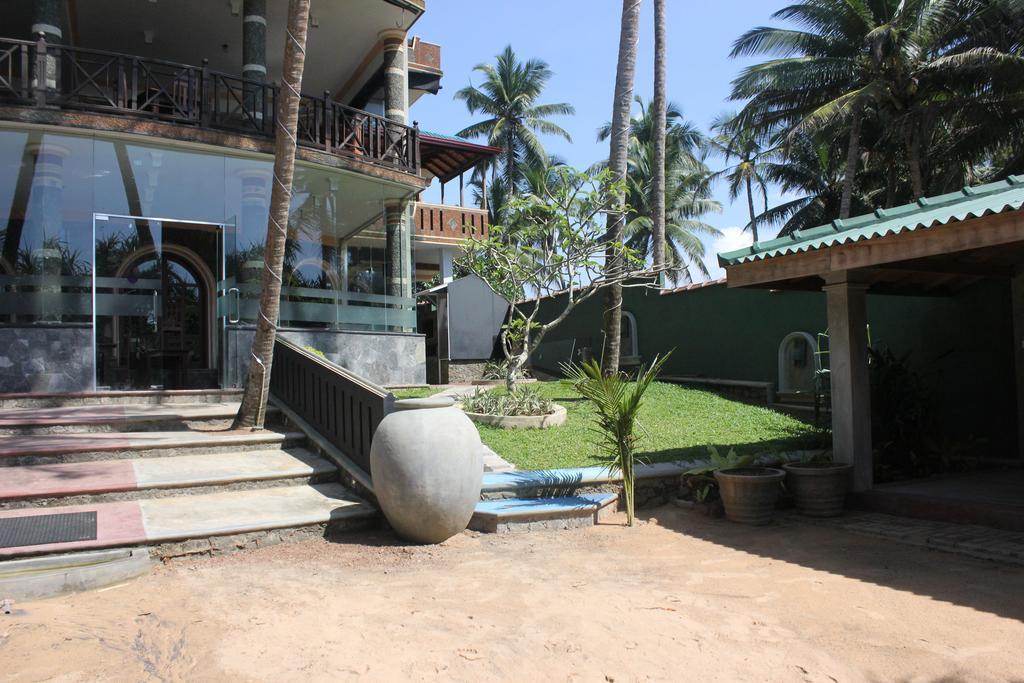 Warahena Beach Hotel Bentota Kültér fotó