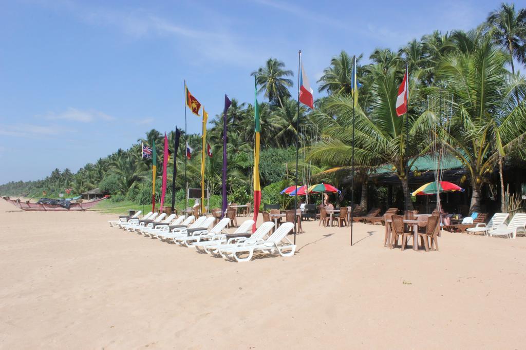 Warahena Beach Hotel Bentota Kültér fotó
