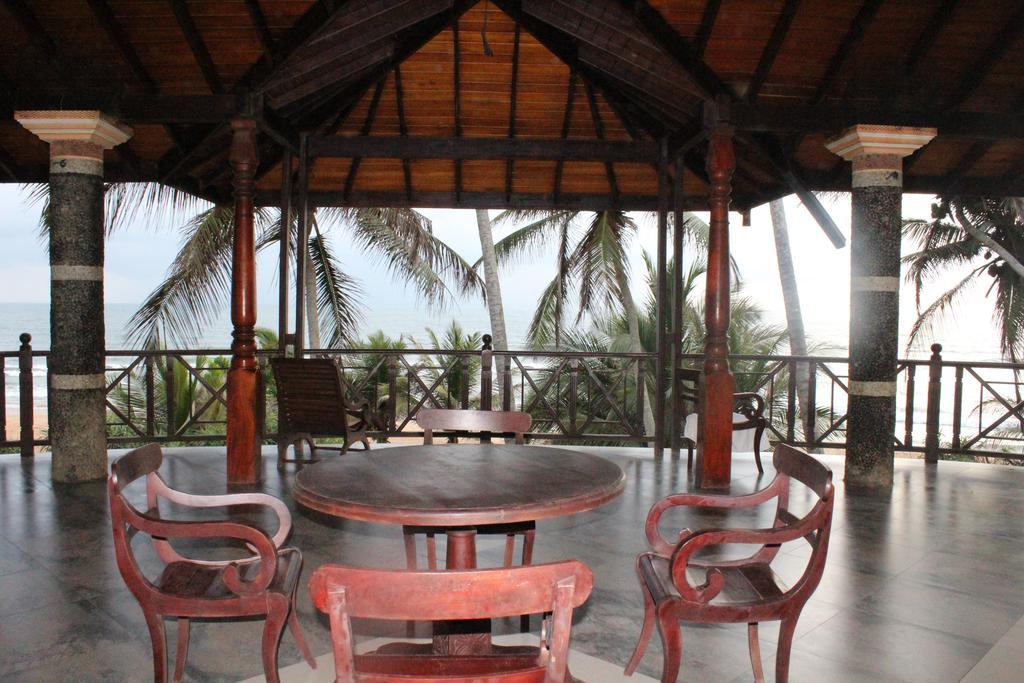 Warahena Beach Hotel Bentota Kültér fotó