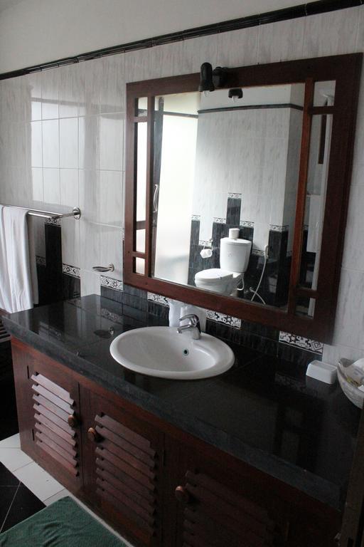 Warahena Beach Hotel Bentota Kültér fotó