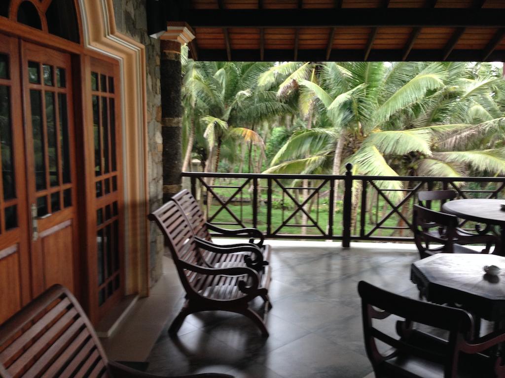 Warahena Beach Hotel Bentota Kültér fotó